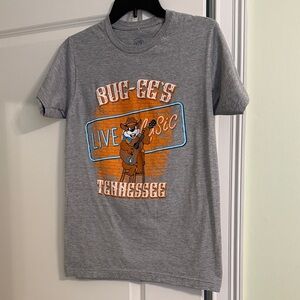 Gray Graphic Tee with Buc-ee's Design